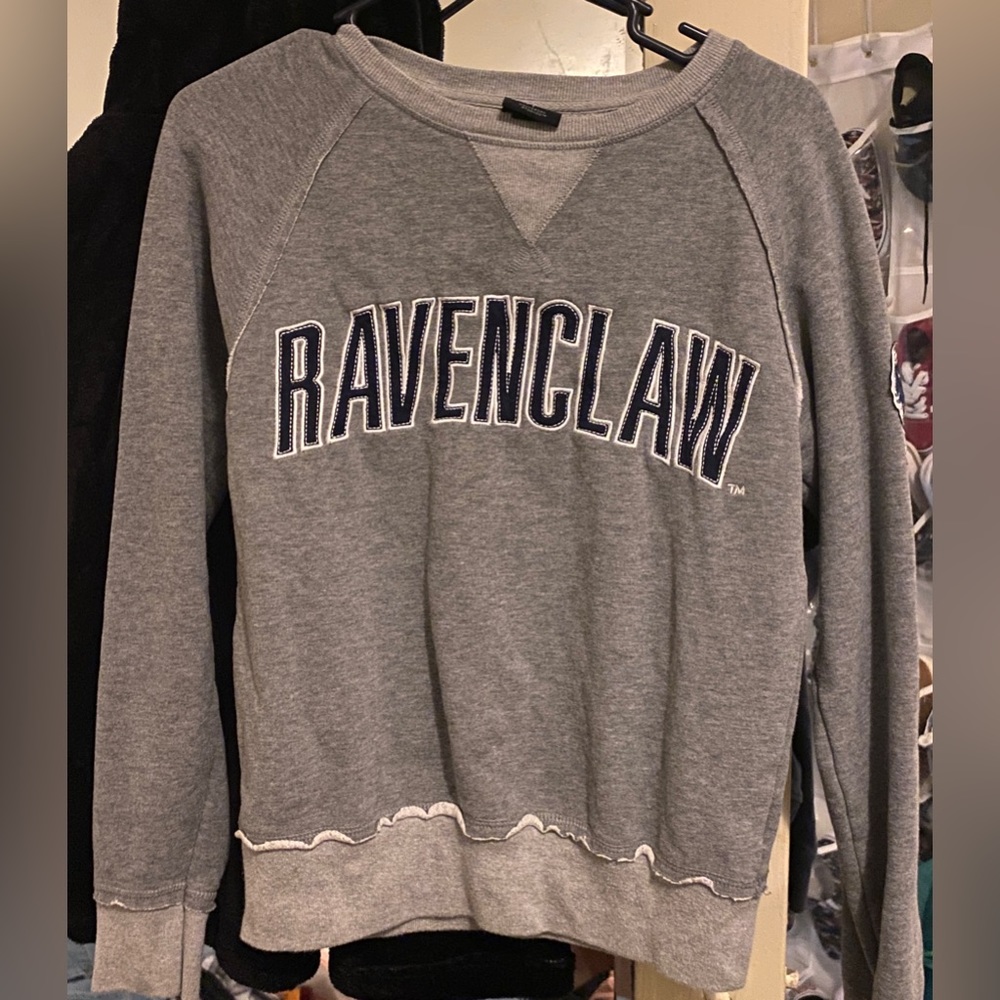 Girls sweater